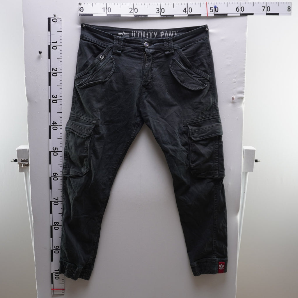 Pantalones para Correr Alpha Industries para Hombre - Negros, L, Usados en Muy Buen Estado