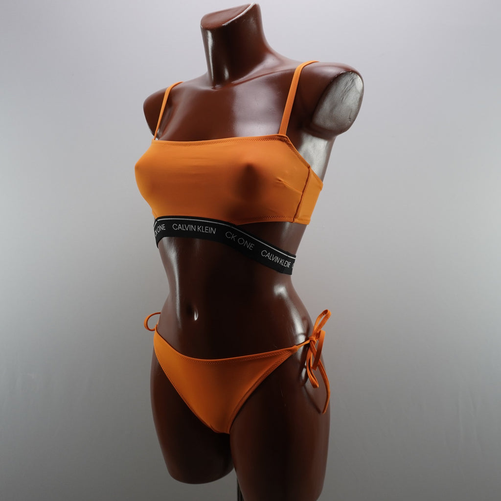 Parte Superior de Traje de Baño Calvin Klein para Mujer Usada - Naranja, S