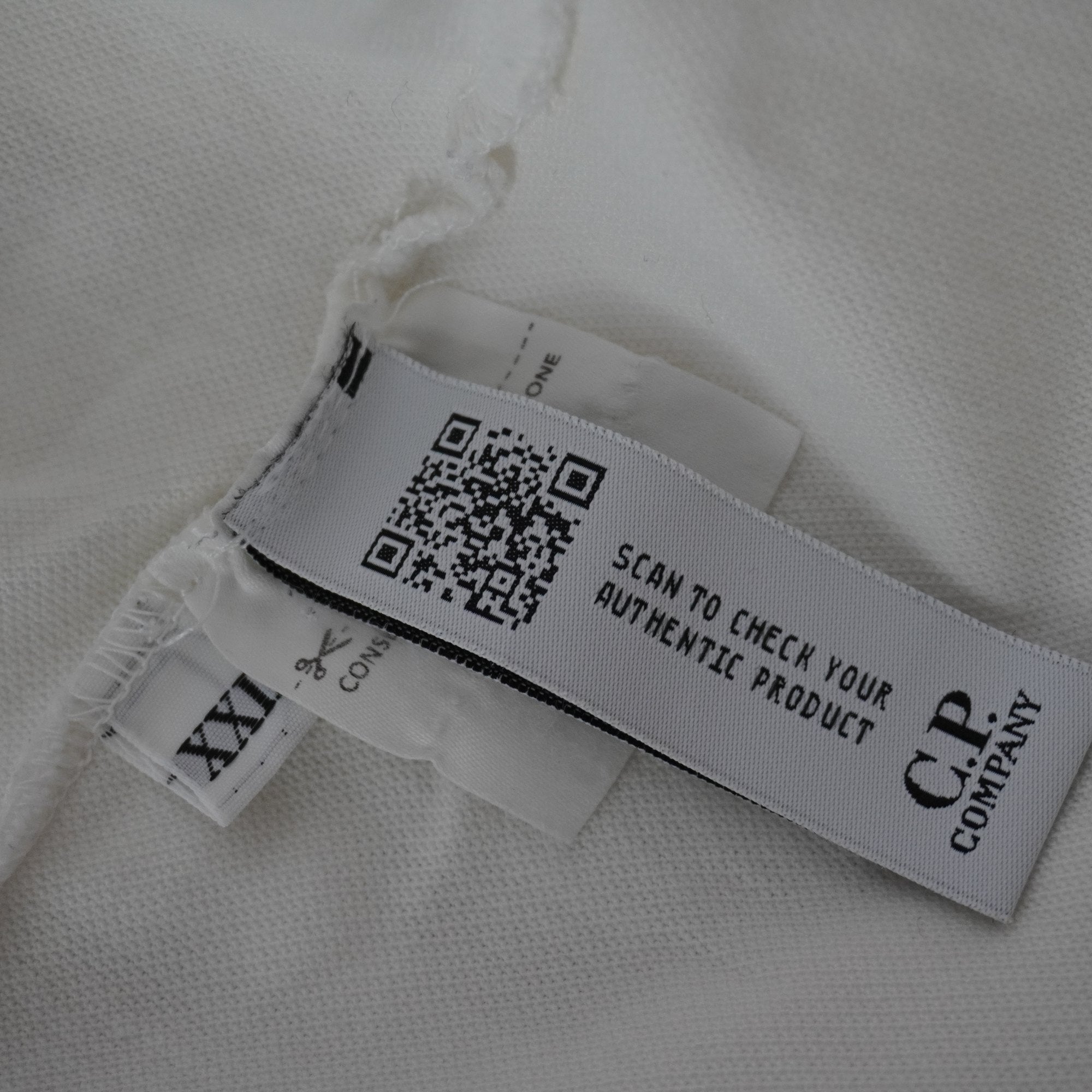 Camiseta C.P. Company para Hombre Usada - Blanca, XXL