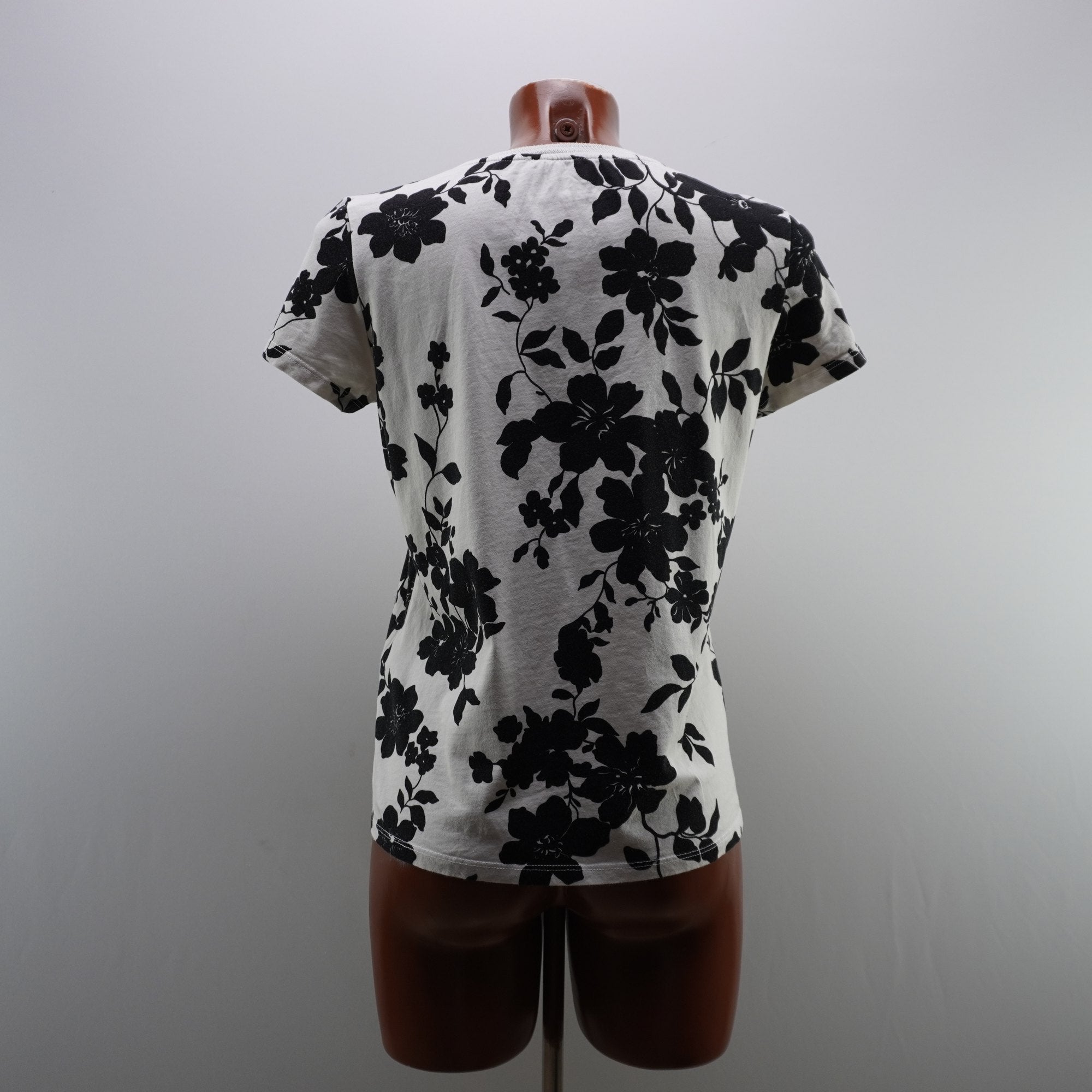 Camiseta de Manga Corta Hall Hubber para Mujer - Blanco, M (Usada en muy buen estado)
