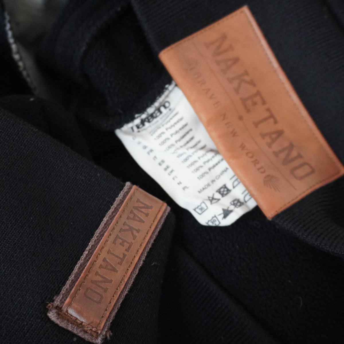 Sudadera con Capucha Naketano para Mujer Usada - Negra, XL
