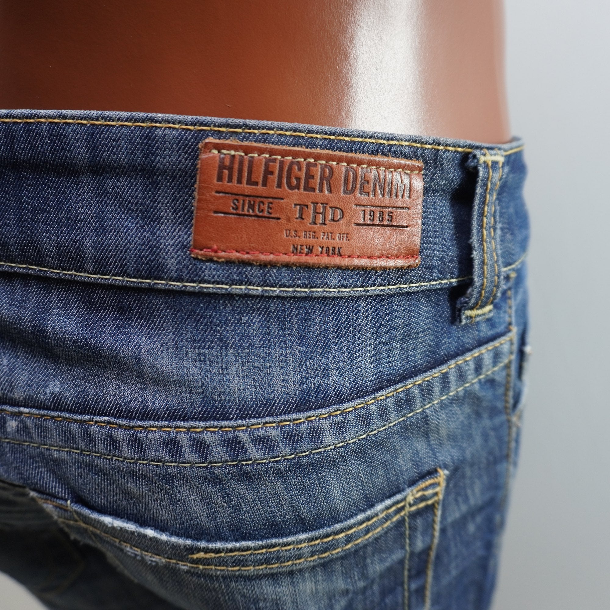 Vaqueros Tommy Hilfiger para Hombre Usados - Azul Marino, L