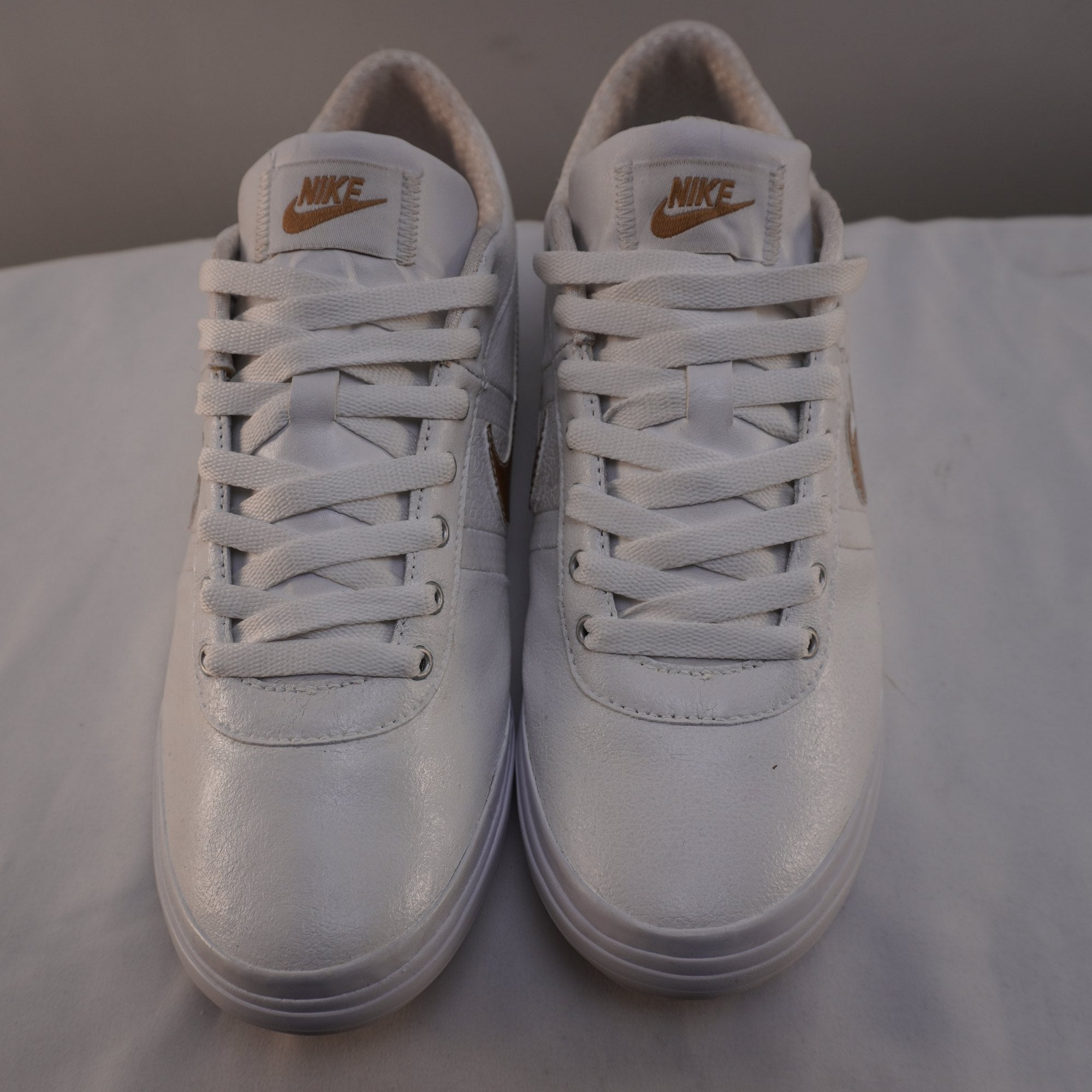Zapatillas Nike para Mujer Usadas - Blanco, Talla 40