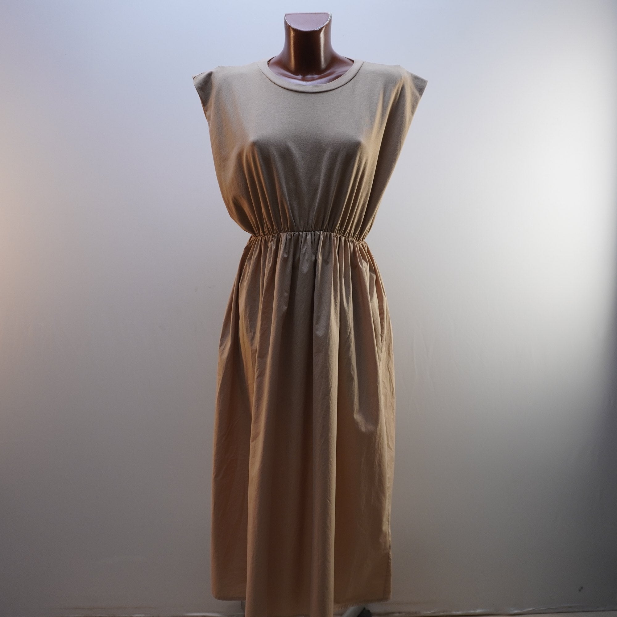 Vestido Italian Style para Mujer Usado - Beige, M