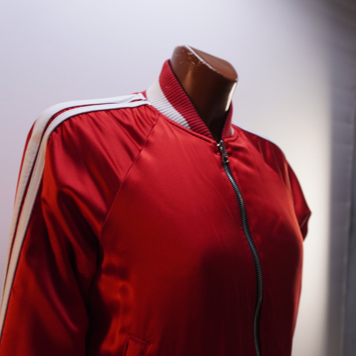 Chaqueta Bomber Amiry para Mujer Usada - Roja, Pequeño (S)