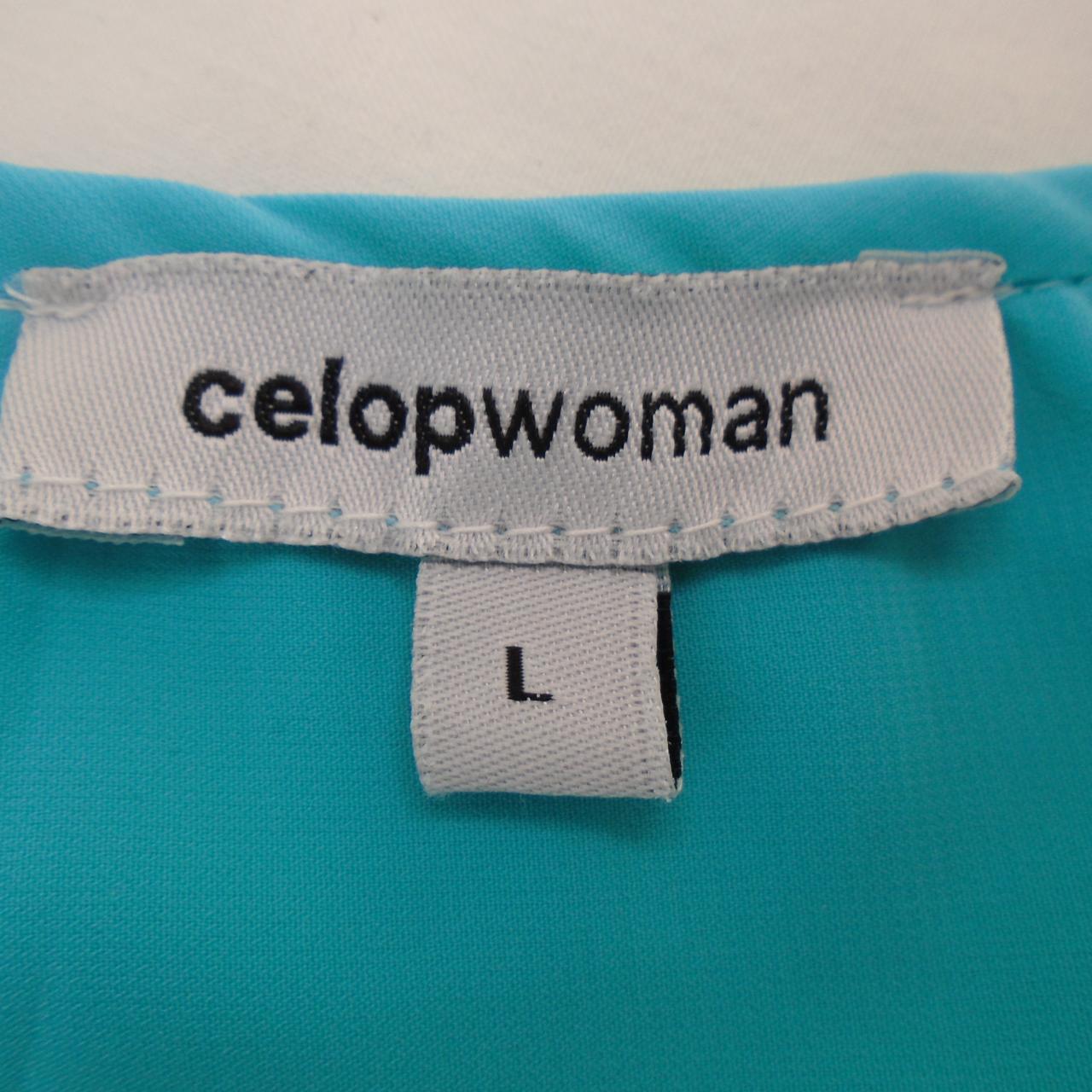 Pantalones cortos de mujer Celopwoman. Azul. L. Usado. Bien