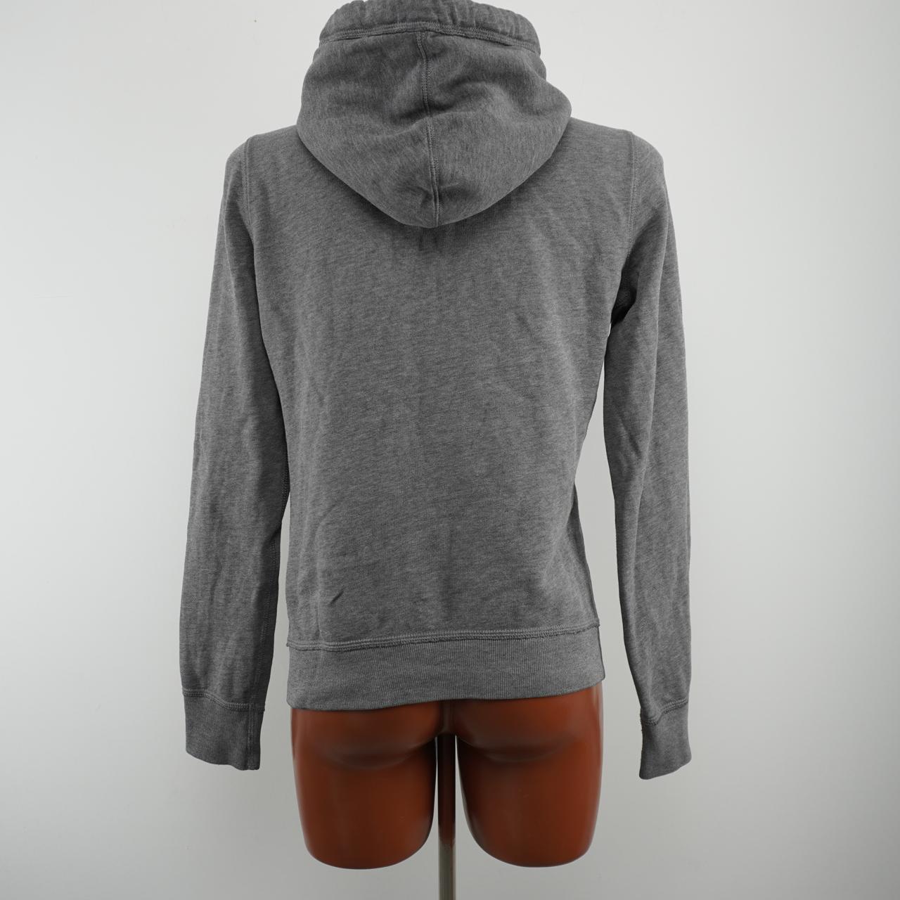 Sudadera con capucha para mujer Abercrombie &amp; Fitch. Gris. Talla L. Usada. En buen estado.