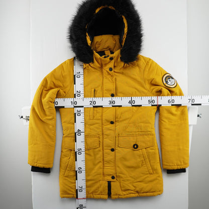 Parka de mujer Superdry. Amarillo. M. Usado. Bien