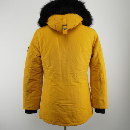 Parka de mujer Superdry. Amarillo. M. Usado. Bien