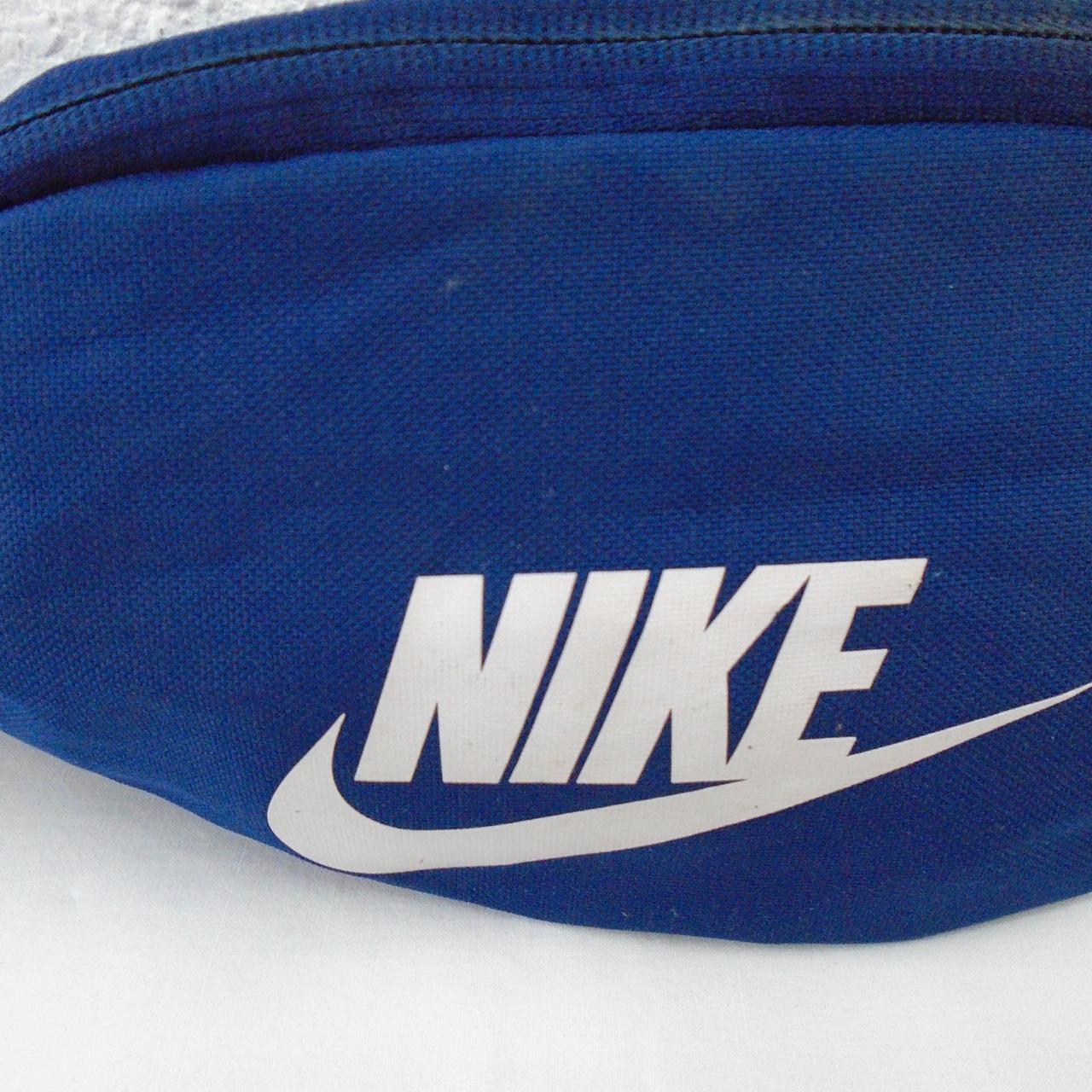 Men's Apparel & Accessories Nike. Dark blue. M. Used. Very good