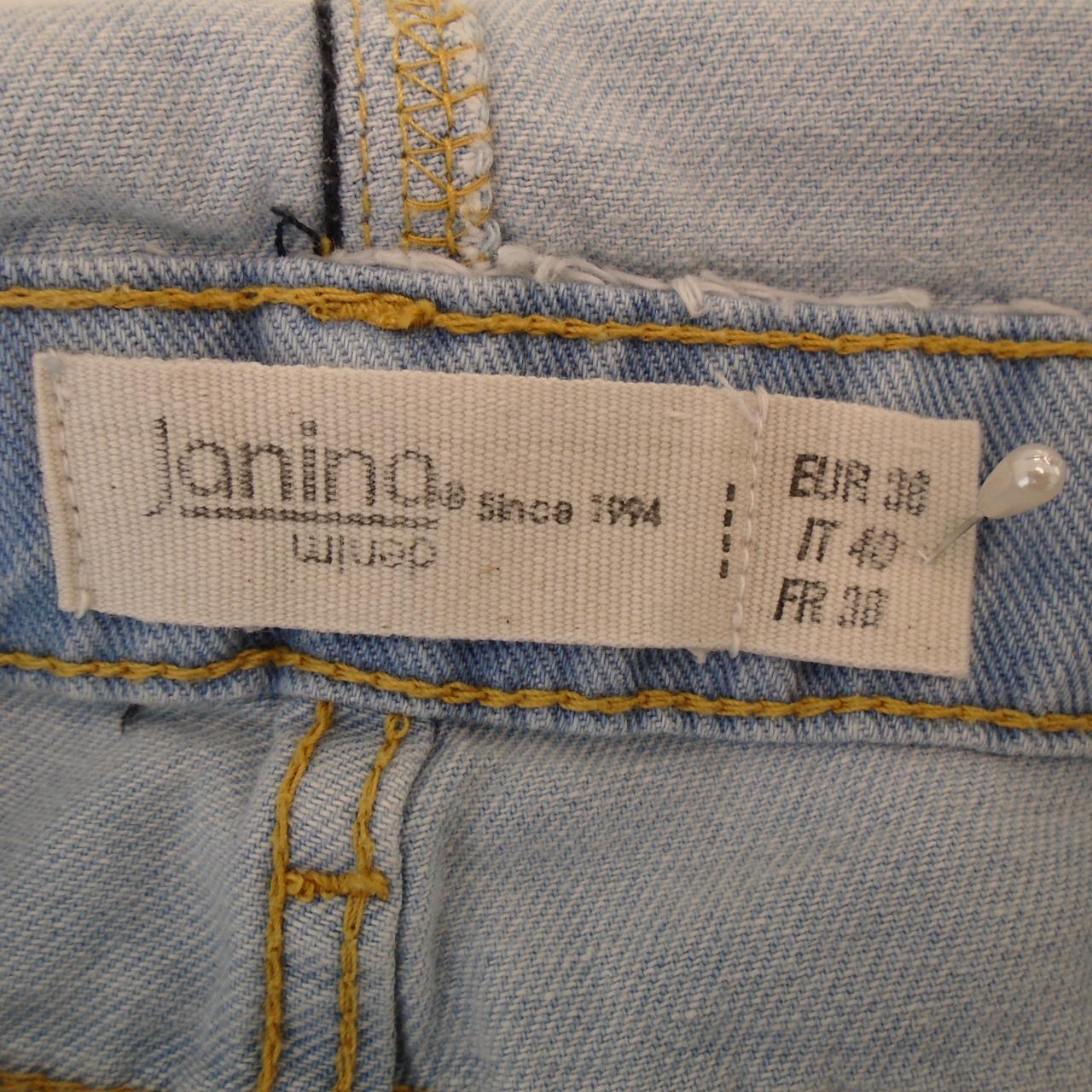 Pantalones cortos de mujer Janina. Azul. M. Usado. Bien