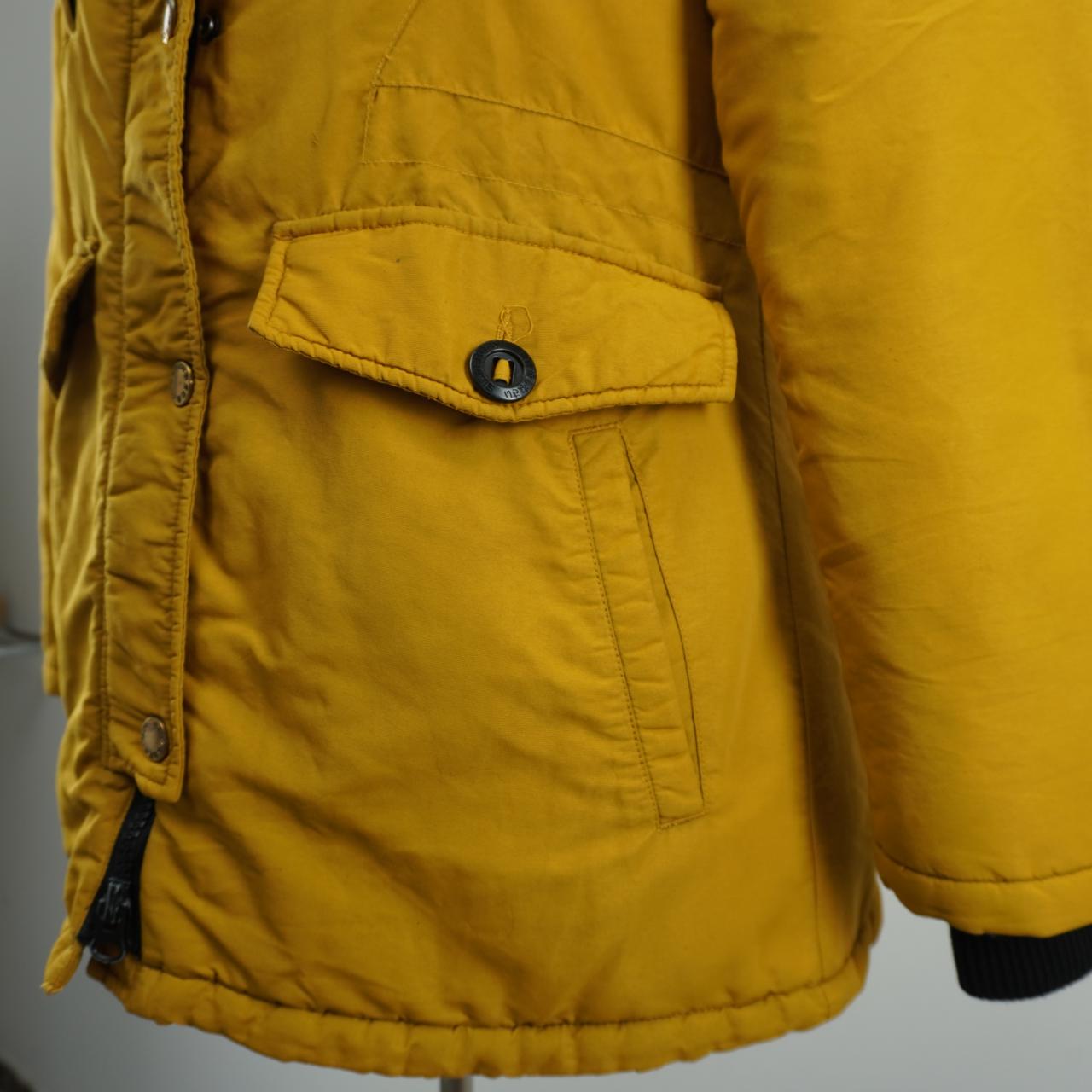 Parka de mujer Superdry. Naranja. Talla L. Usada. Satisfactoria