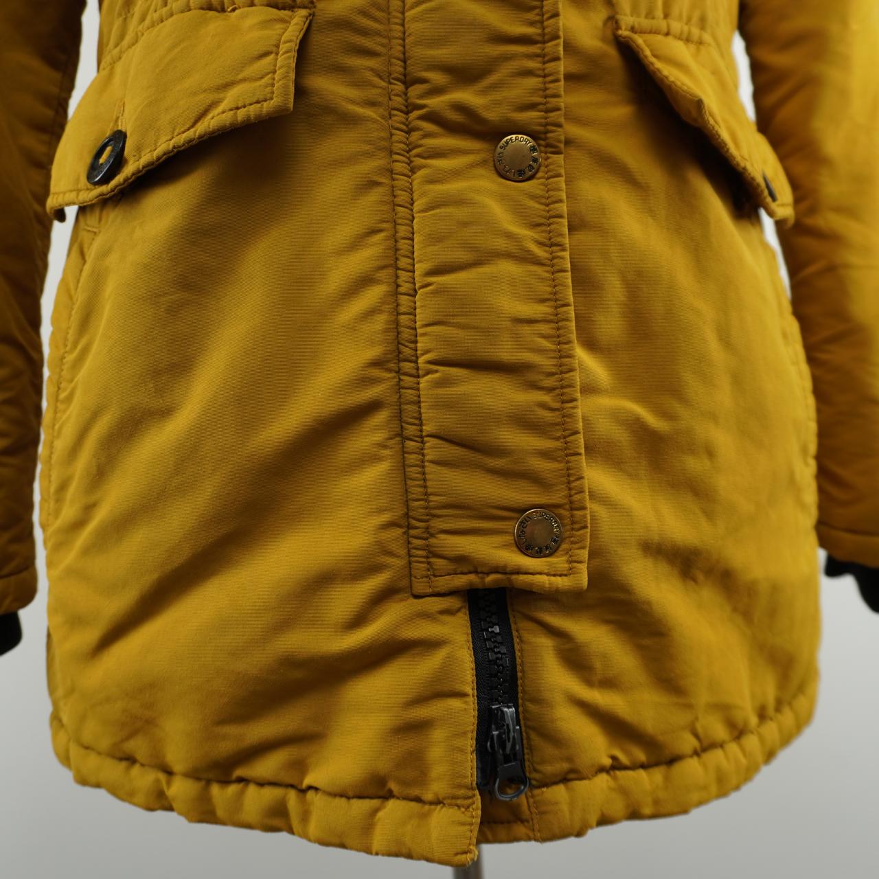 Parka de mujer Superdry. Naranja. Talla L. Usada. Satisfactoria