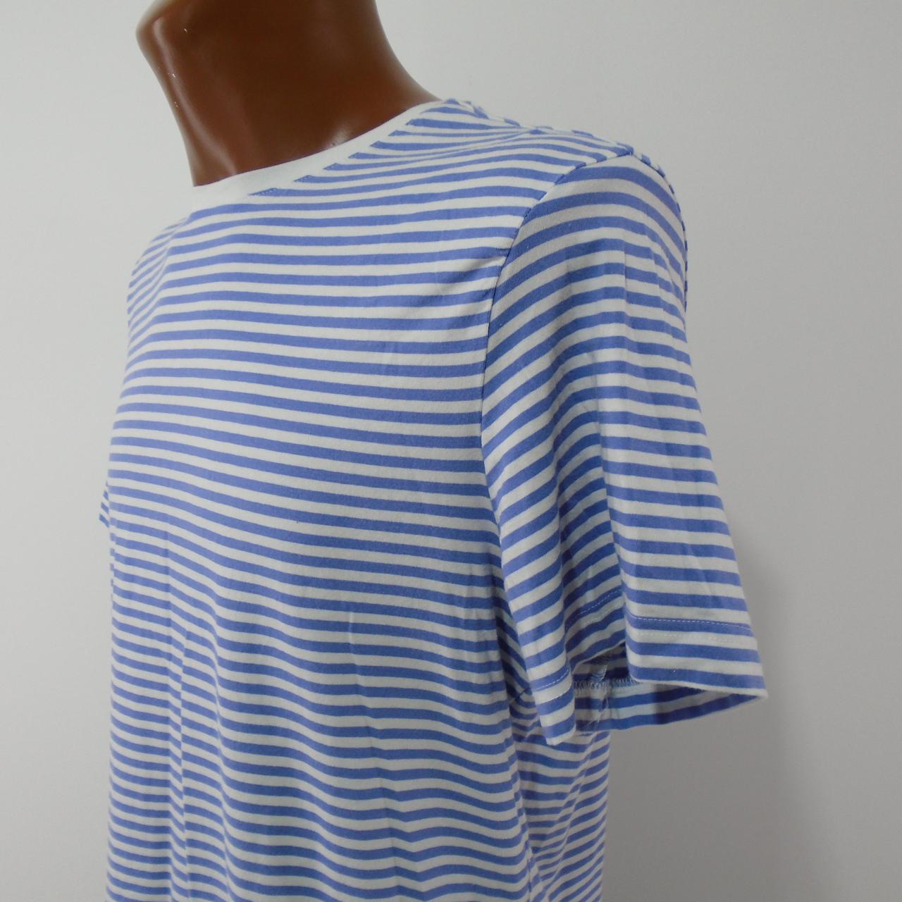 Camiseta Hombre H&amp;M. Multicolor. SG. Usado. Muy bien