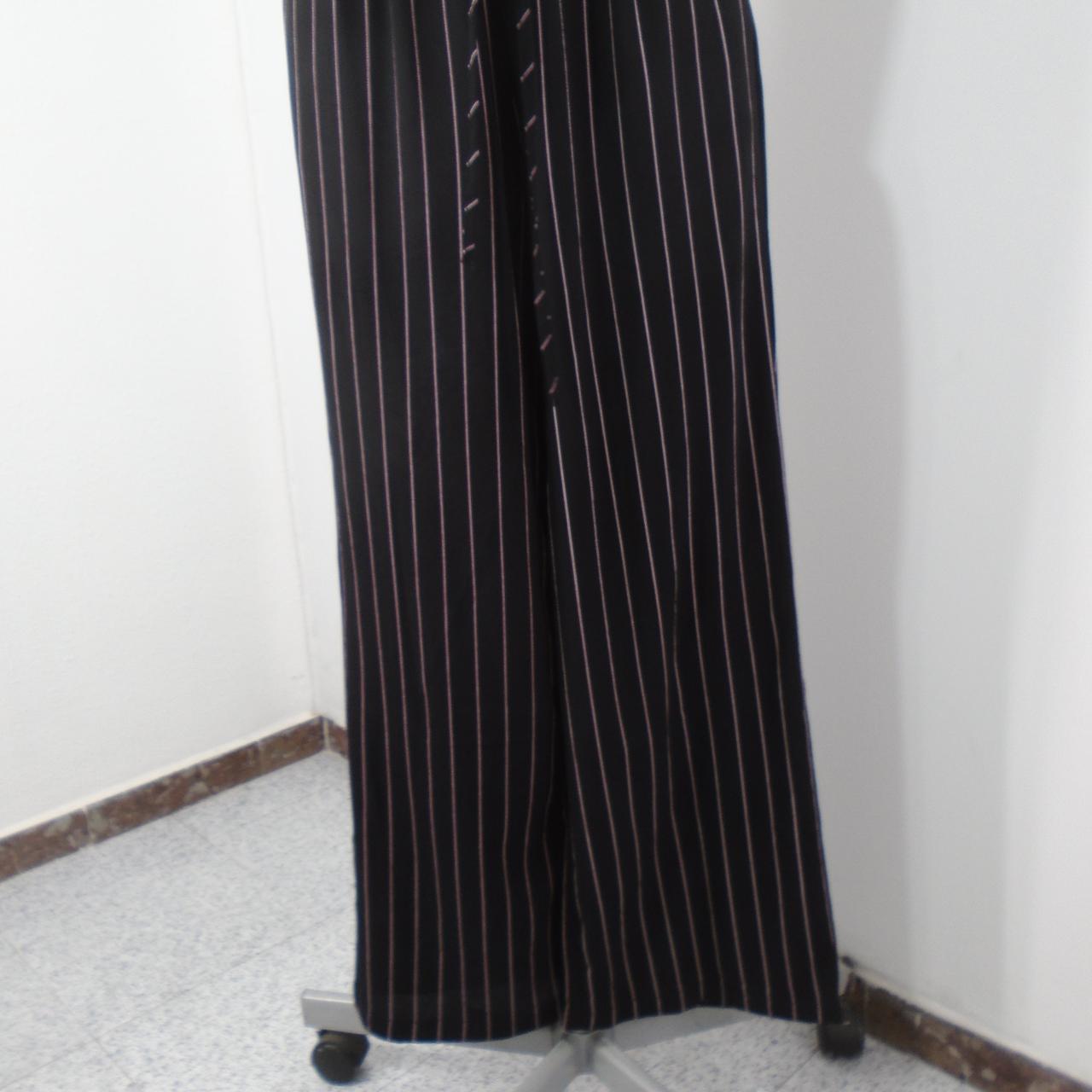 Pantalones de mujer Amisu. Negro. S. Usado. Bien