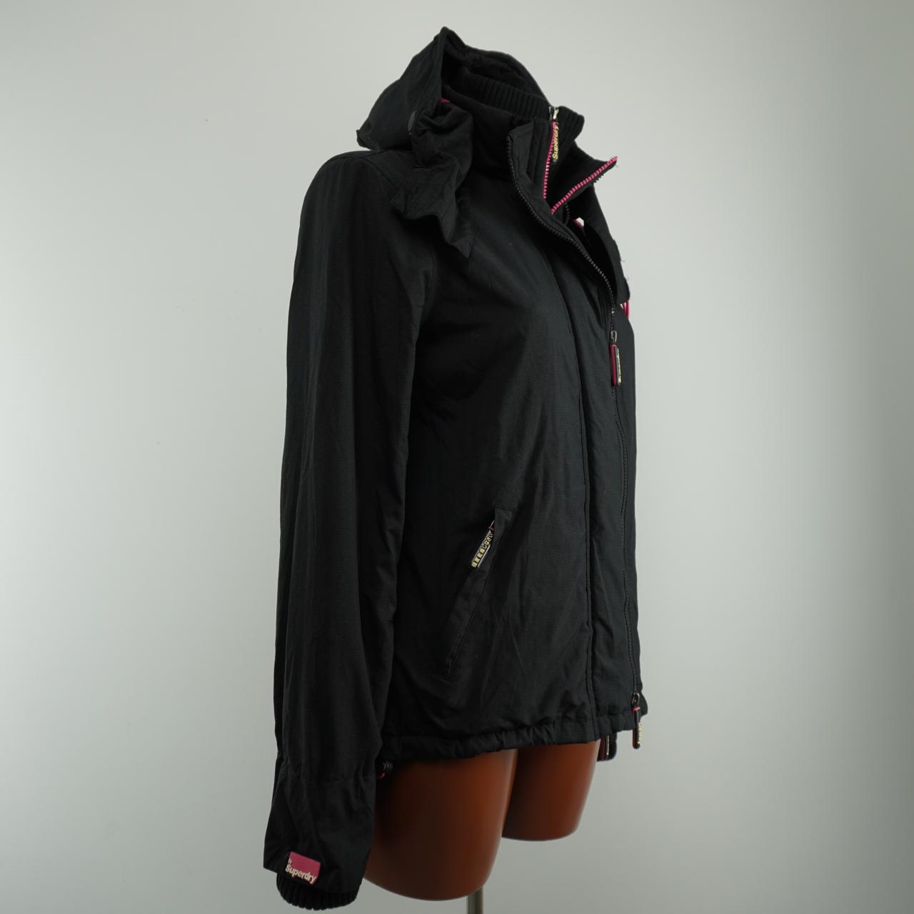 Chaqueta para mujer Superdry. Negro. S. Usado. Bien