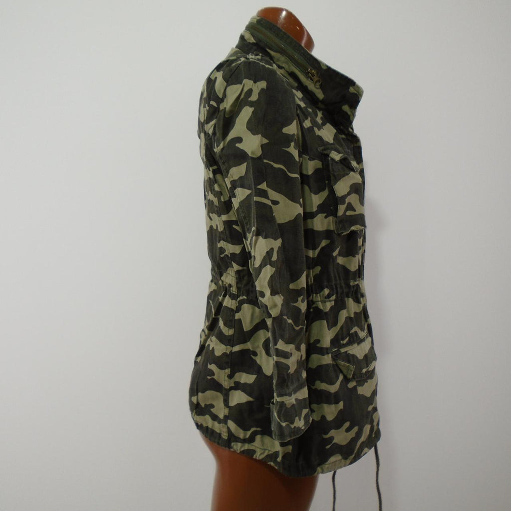 Women's Jacket Forever 21. Khaki. M. Used. Good