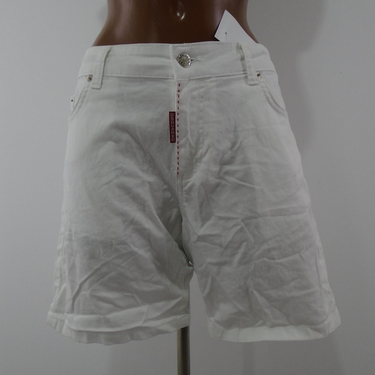 Pantalones cortos de mujer Dsquared2. Blanco. M. Usado. Bien