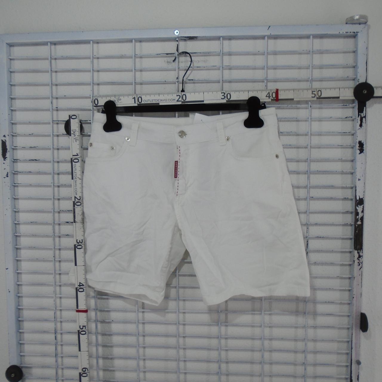 Pantalones cortos de mujer Dsquared2. Blanco. M. Usado. Bien