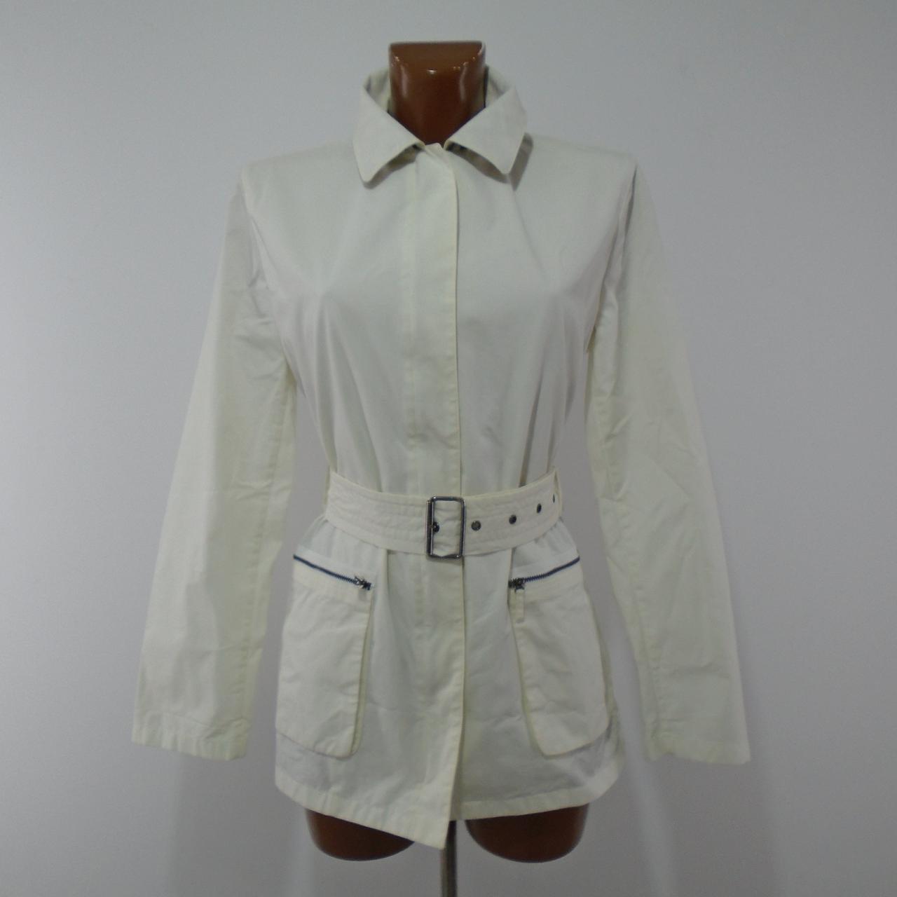 Women's Jacket Burberry. White. XXL. Used. Good