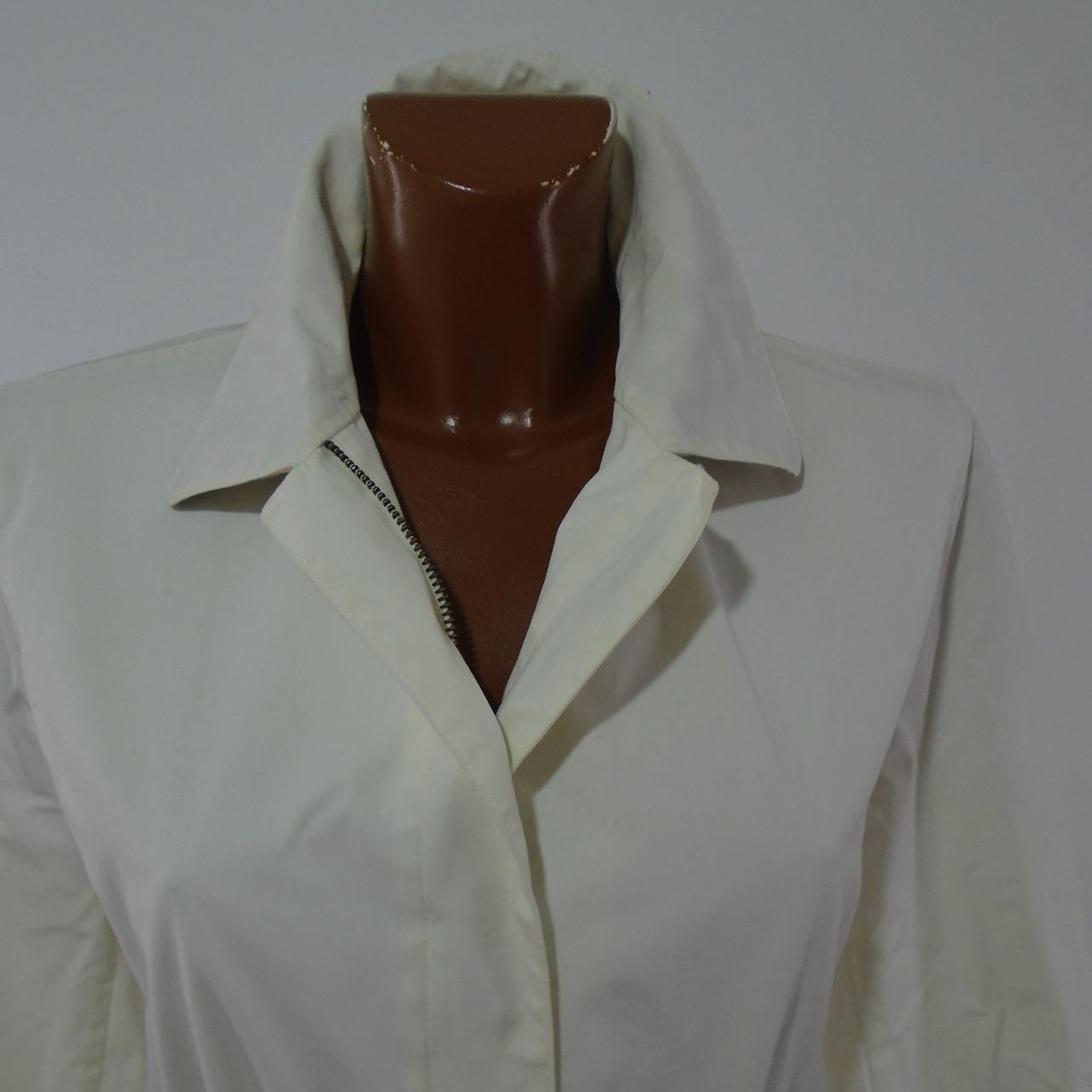 Women's Jacket Burberry. White. XXL. Used. Good