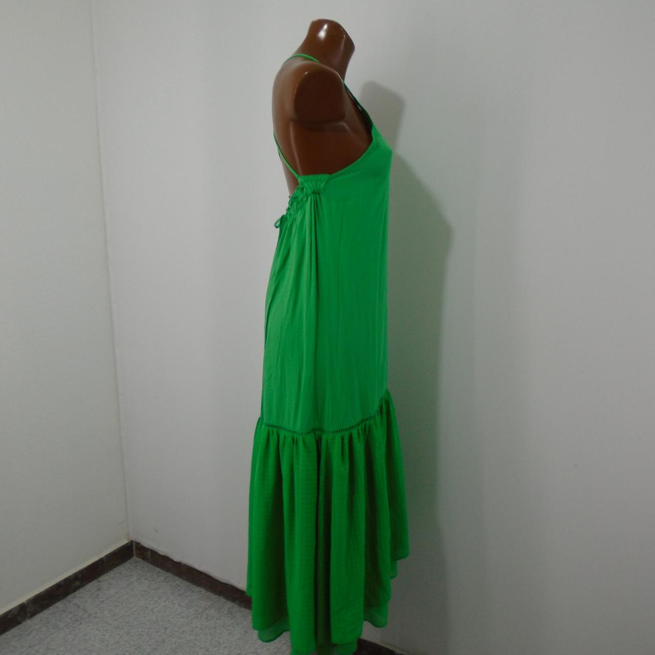 Vestido de mujer Reserveid. Verde. S. Usado. Muy bien