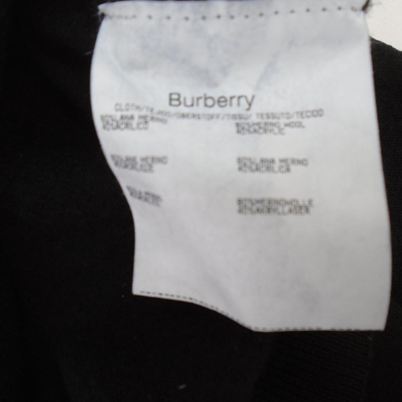 Jersey de mujer Burberry. Negro. M. Usado. Bien
