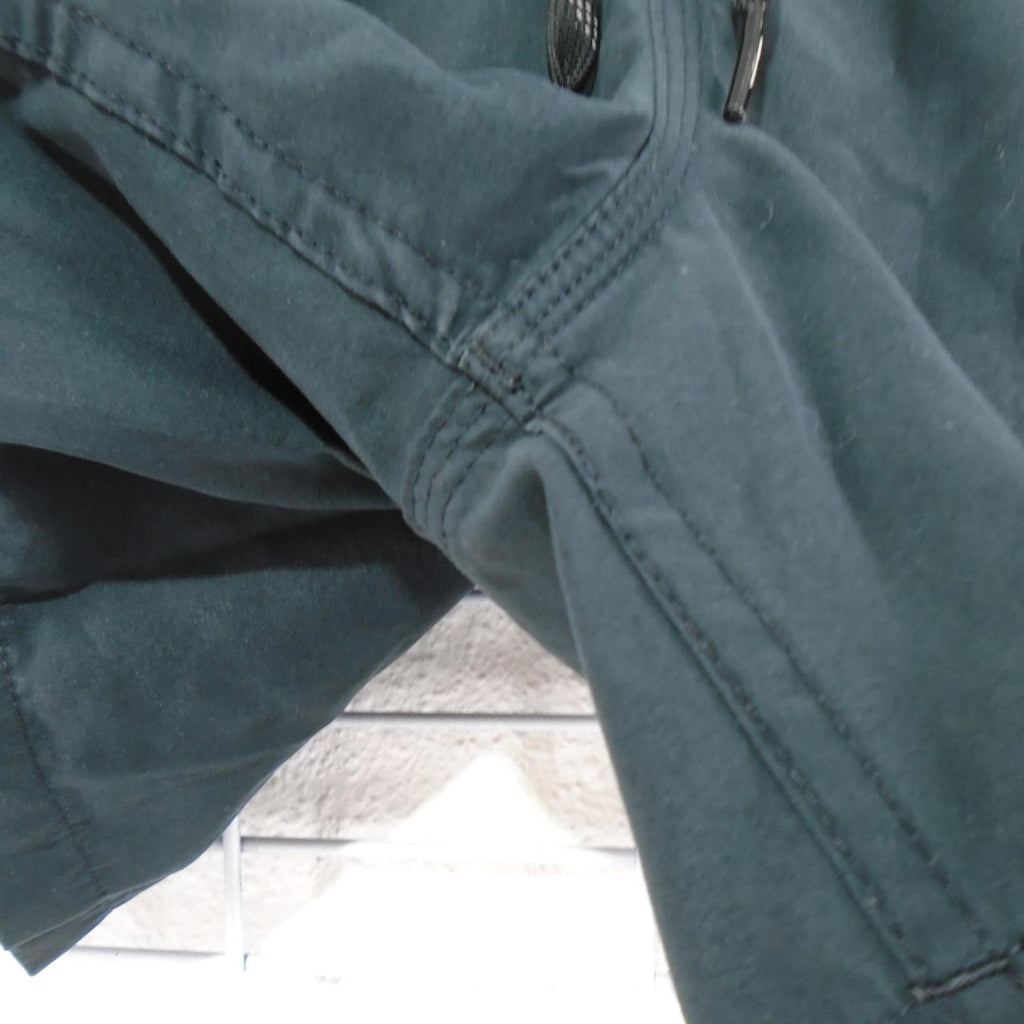 Men's Shorts Quiksilver. Grey. L. Used. Good