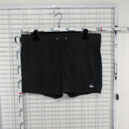 Men's Shorts Quiksilver. Black. L. Used. Good