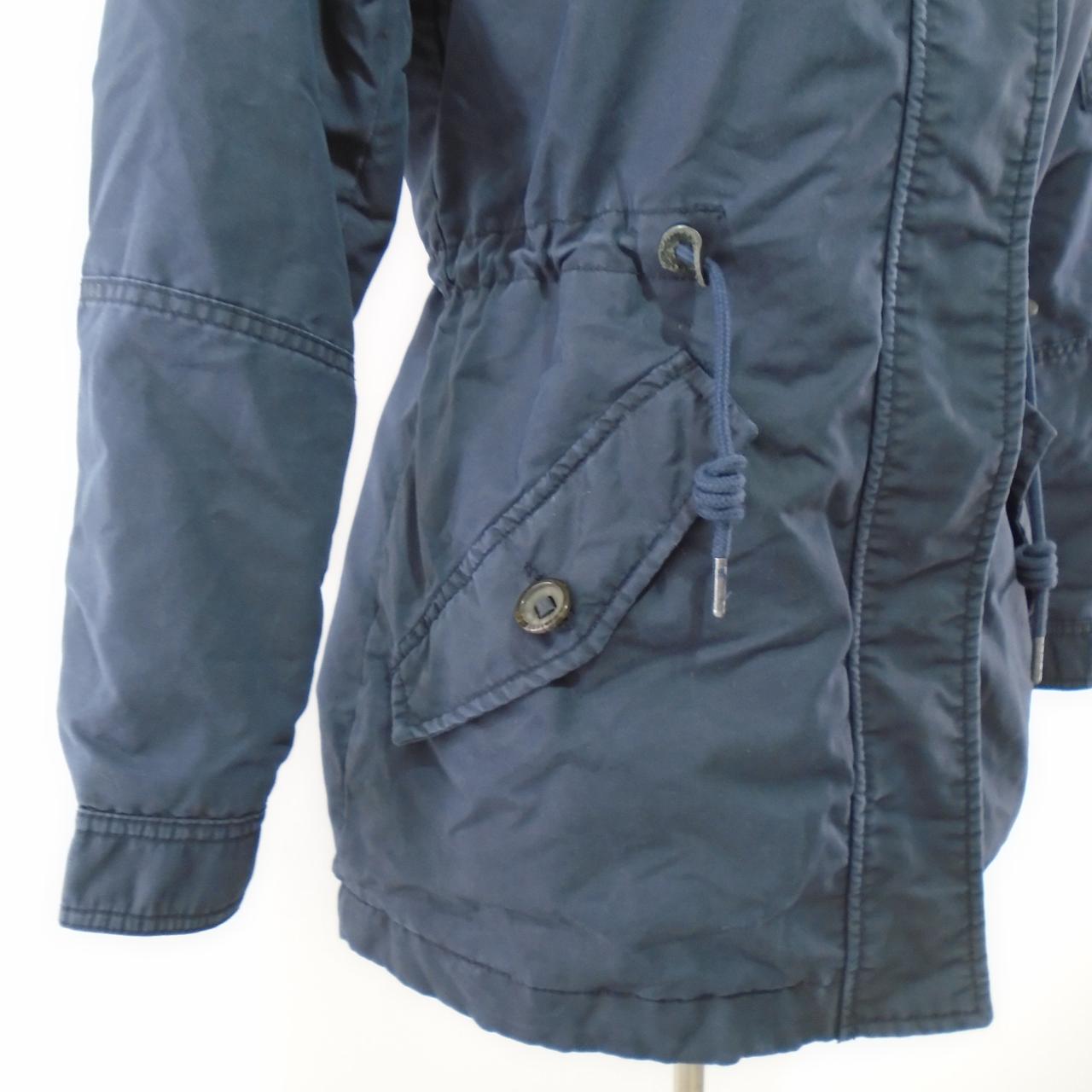 Damenparka Superdry. Dunkelblau. M. Gebraucht. Gut