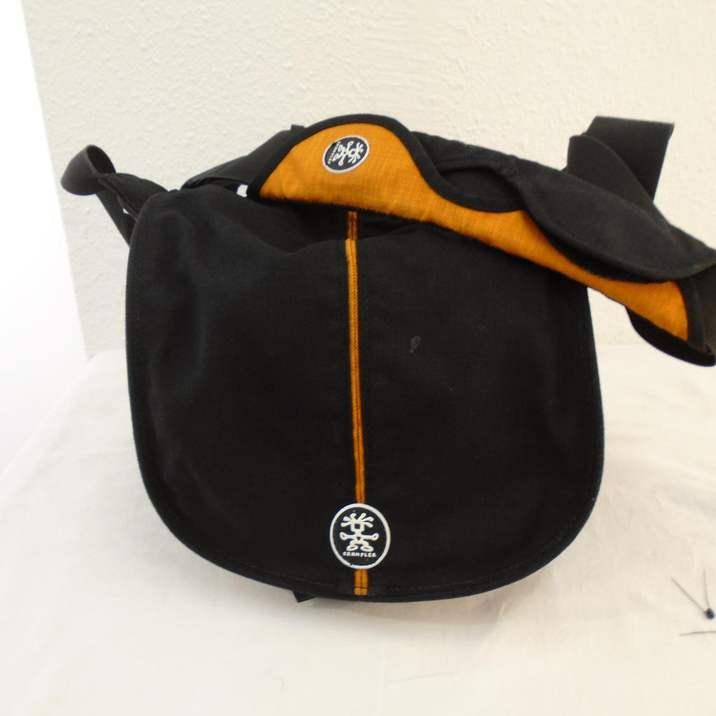 Handbag. Black. Used. Very good