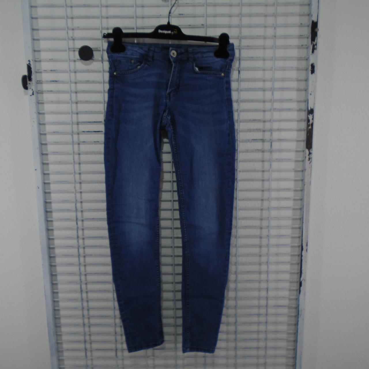 Jeans de mujer H&amp;M. Azul. XS. Usado. En buen estado