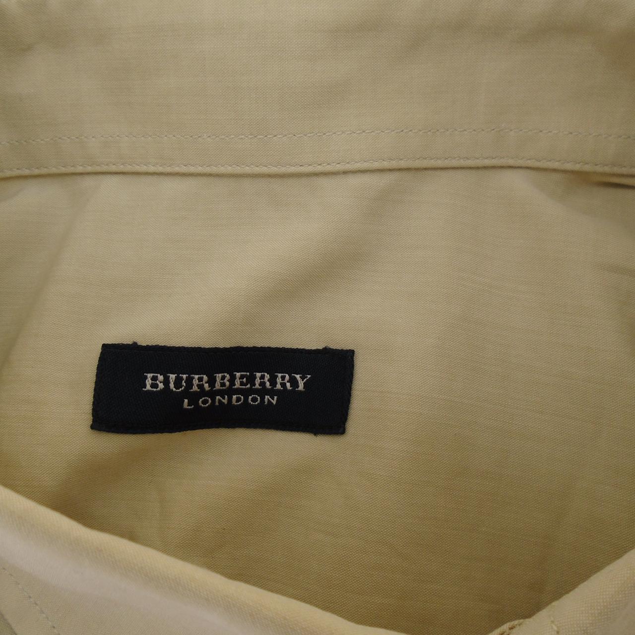 Camisa de hombre Burberry. Beige. SG. Usado. Bien Outlet Deja Vu