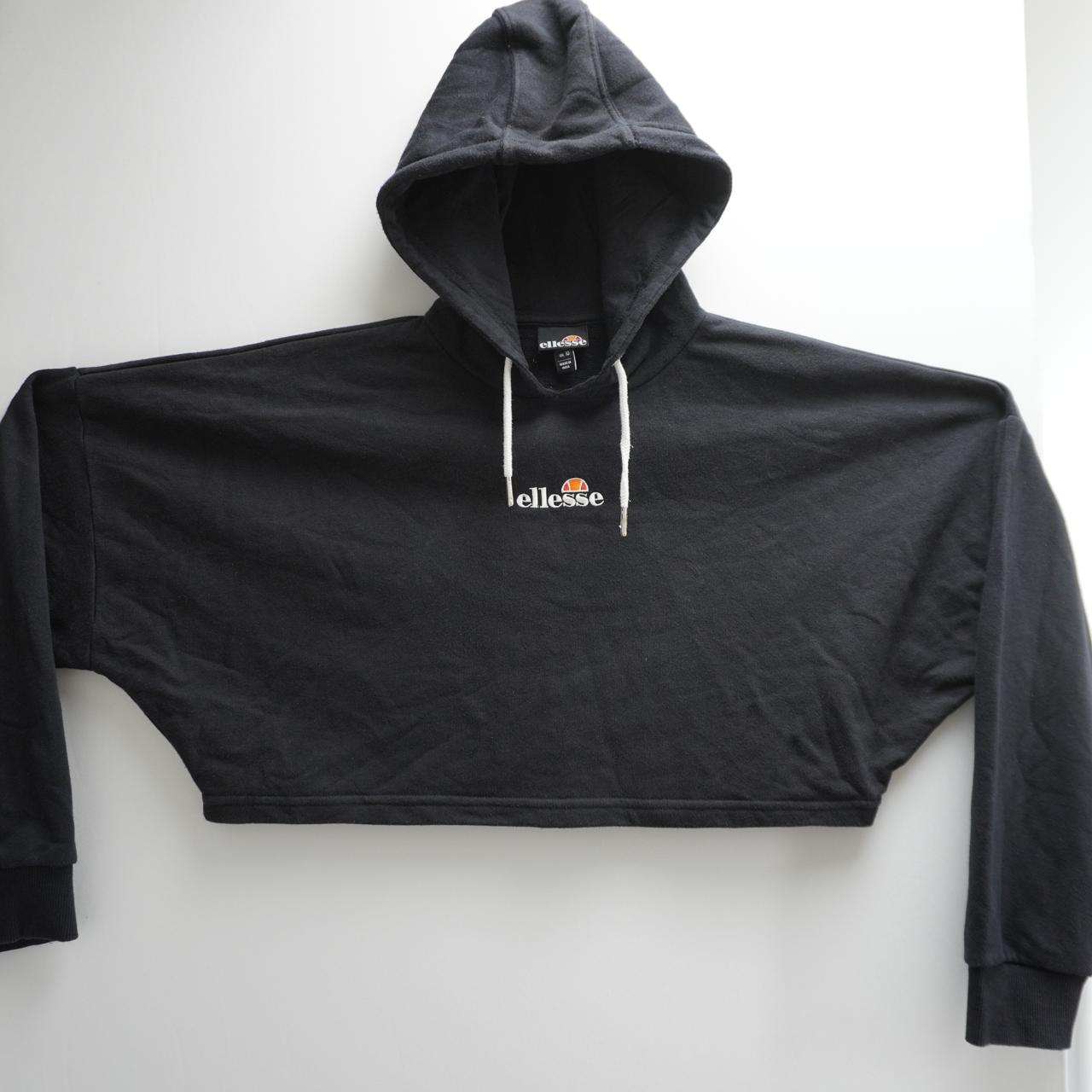 Women's Hoodie Ellesse. Black. M. Used. Good