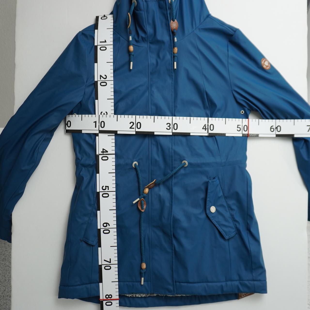 Women's Parka Ragwear. Blue. L. Used. Satisfactory