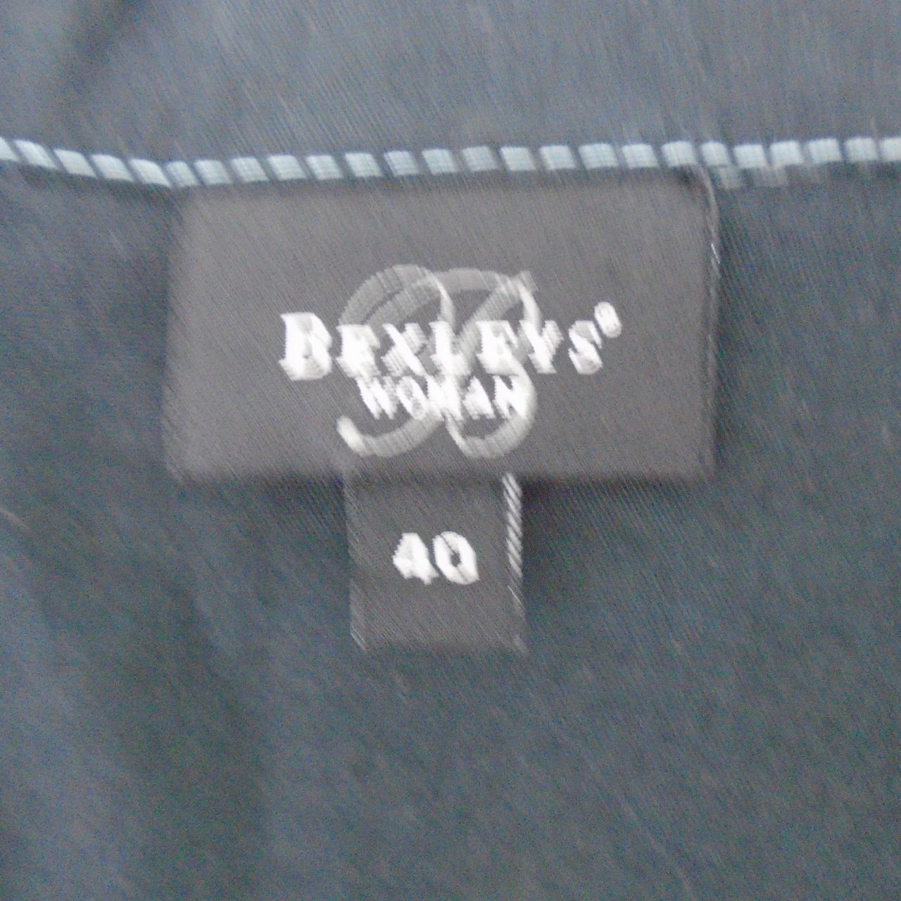 Women's Blazer Bexleys. Black. L. New without tags