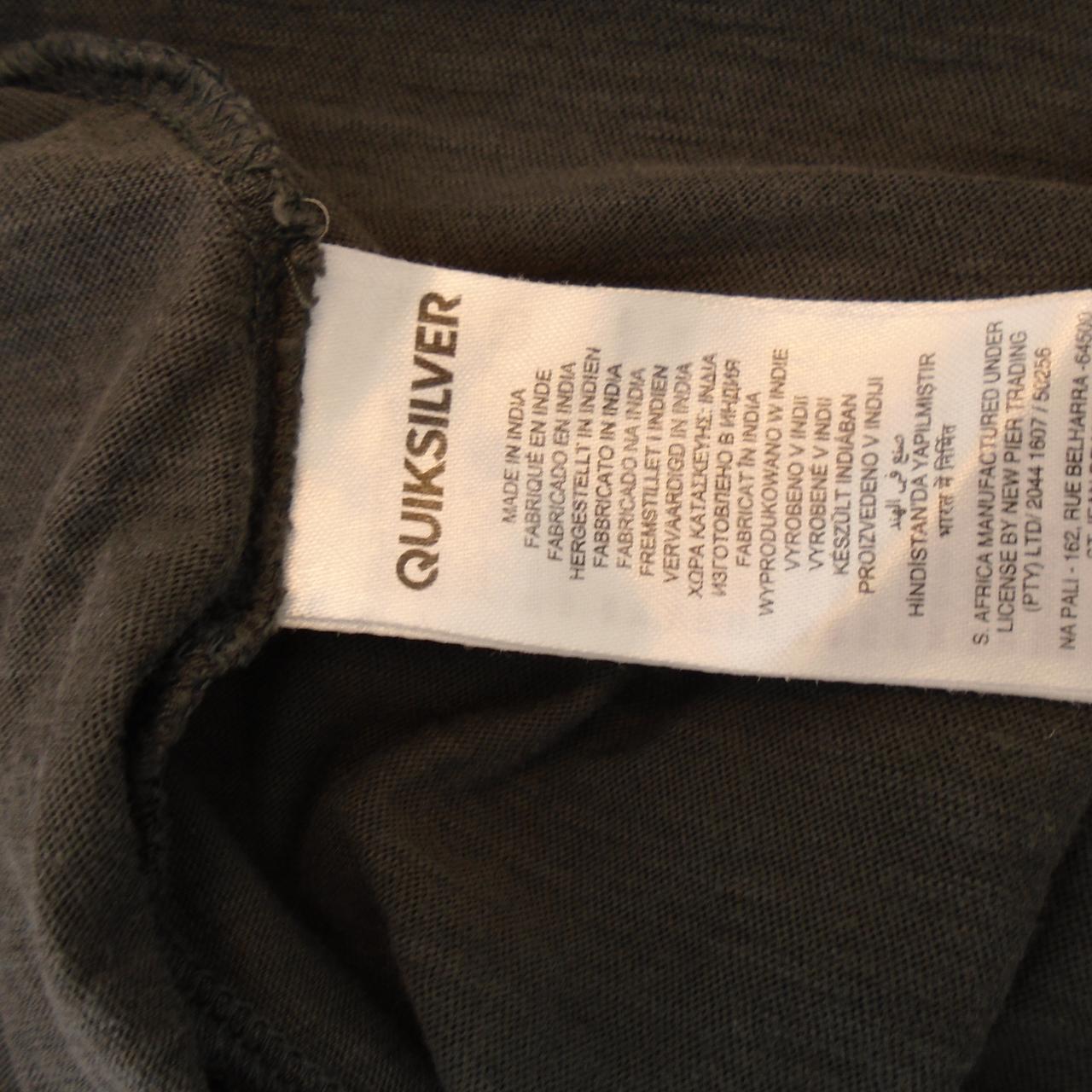 Men's T-Shirt Quiksilver. Grey. M. Used. Good