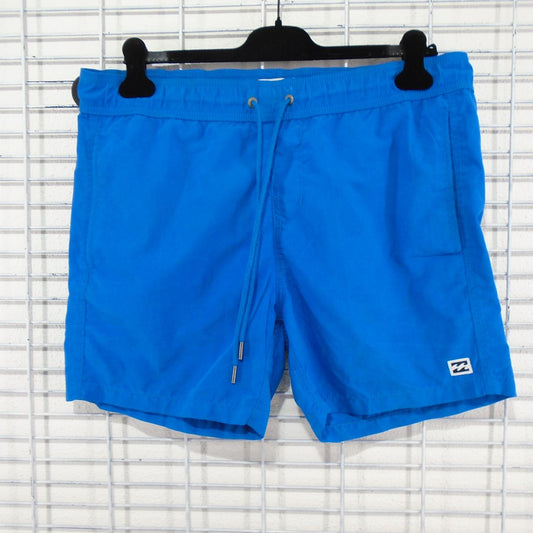 Men's Shorts Billabong. Blue. M. Used. Good