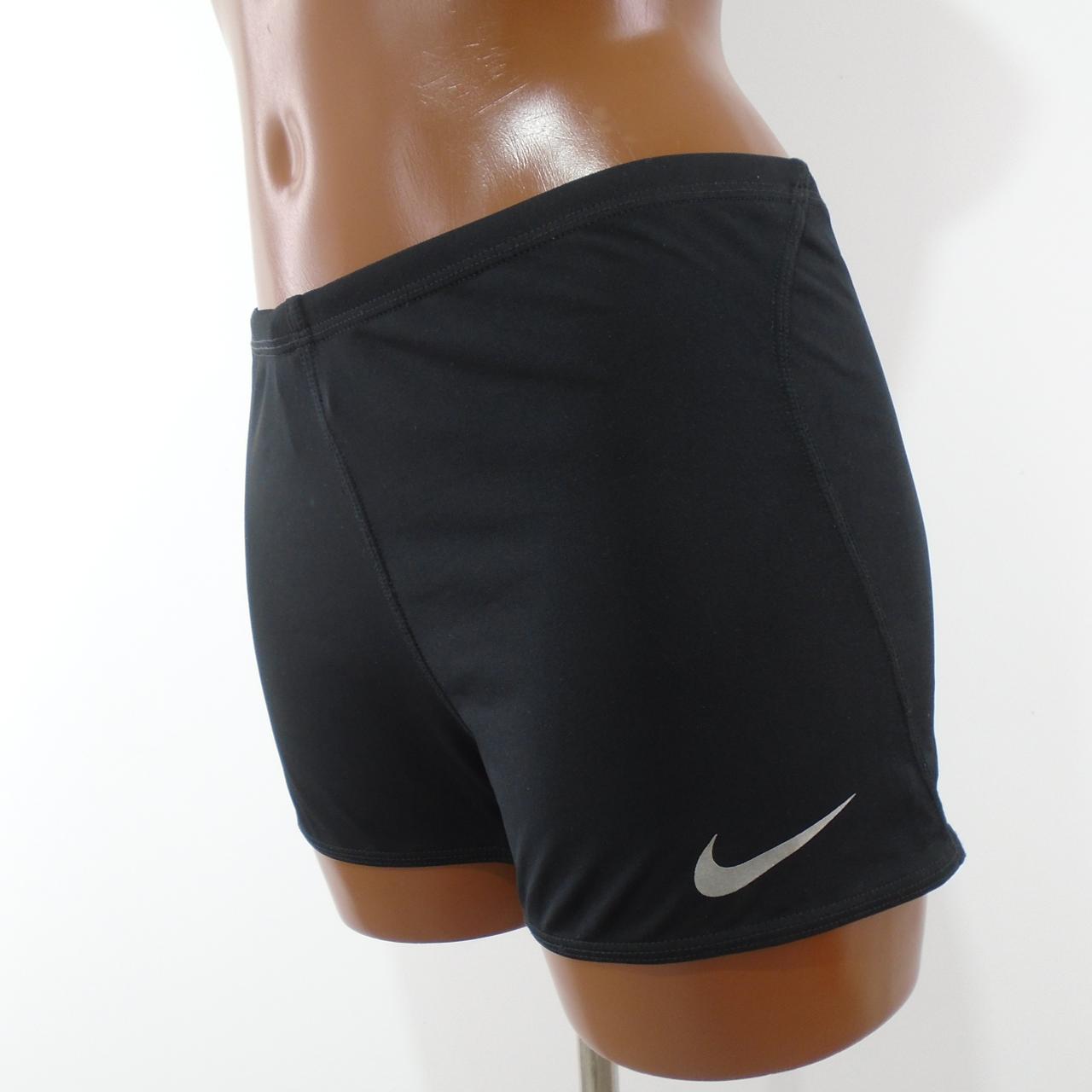 Women's Shorts Nike. Black. L. Used. Good