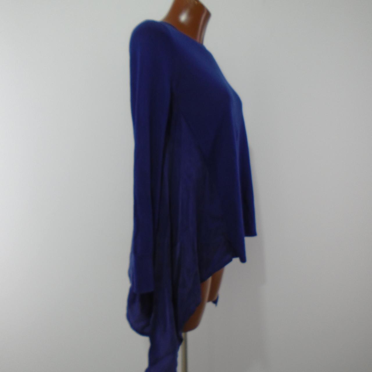 Blusa de mujer Escada. Azul oscuro. XS. Usada. Buena