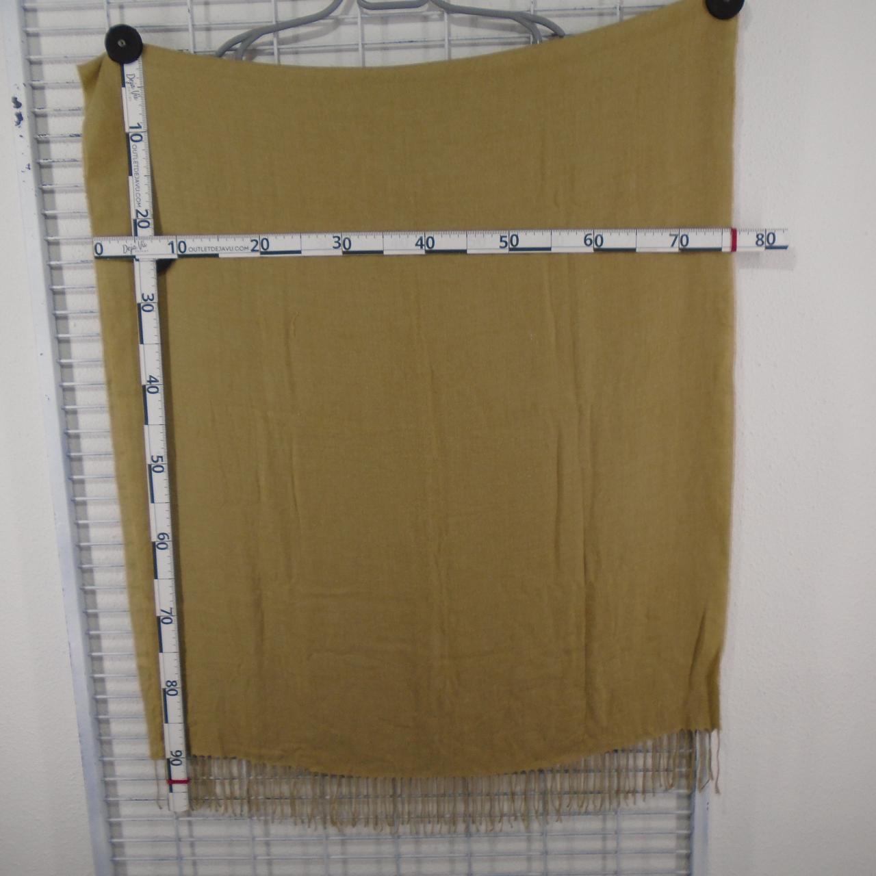 Ropa y accesorios para mujer Italia Moda. Beige. L. Usado. Bien