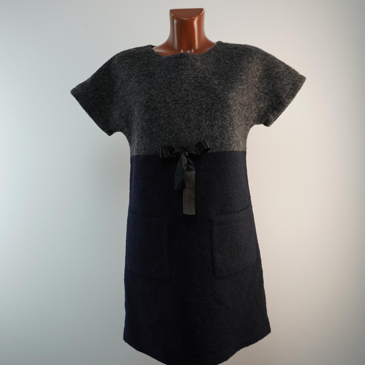 Vestido de mujer Blancs Manteaux. Gris. M. Usado. Muy bueno