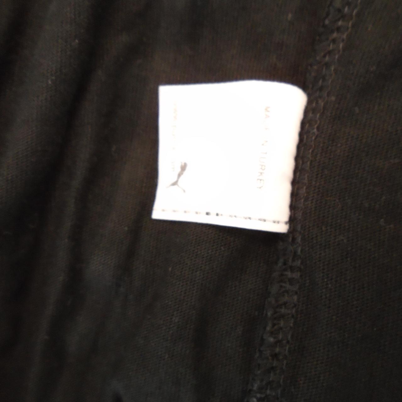 Camiseta Hombre Puma. Negro. L. Usado. Bien