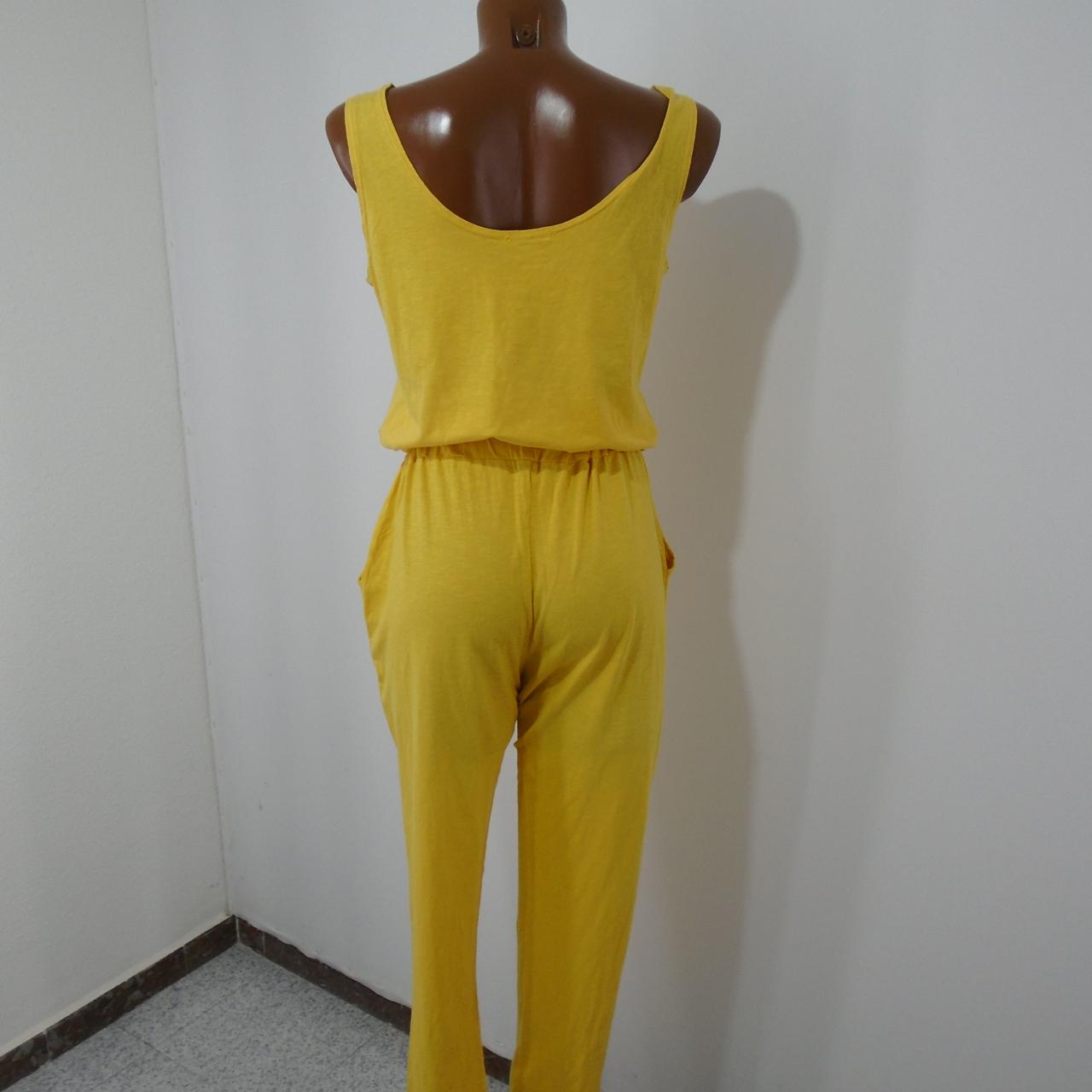 Women's Pants Italy Moda. Yellow. M. Used. Good