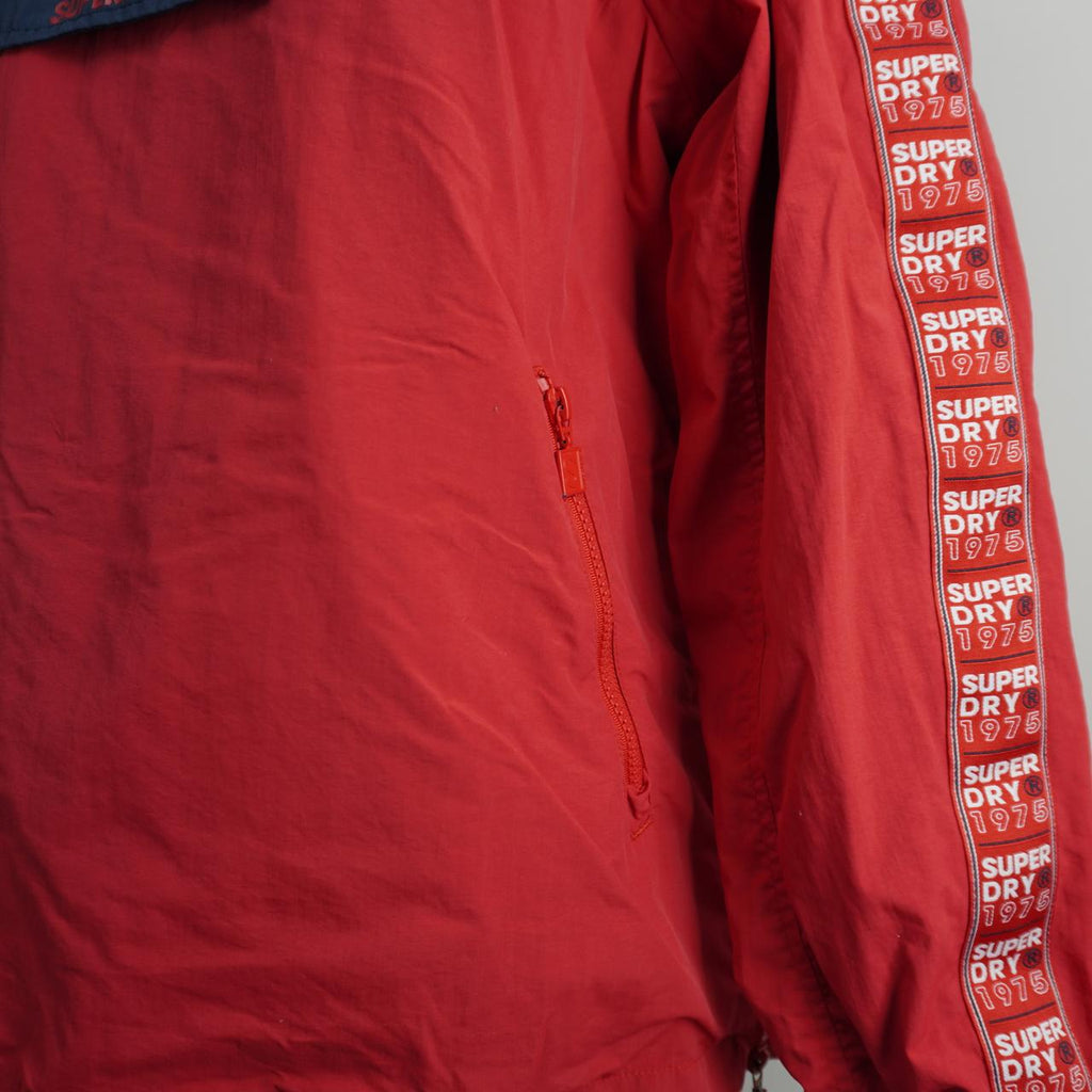 Chaqueta de mujer Superdry. Multicolor. XXL. Usada. En buen estado