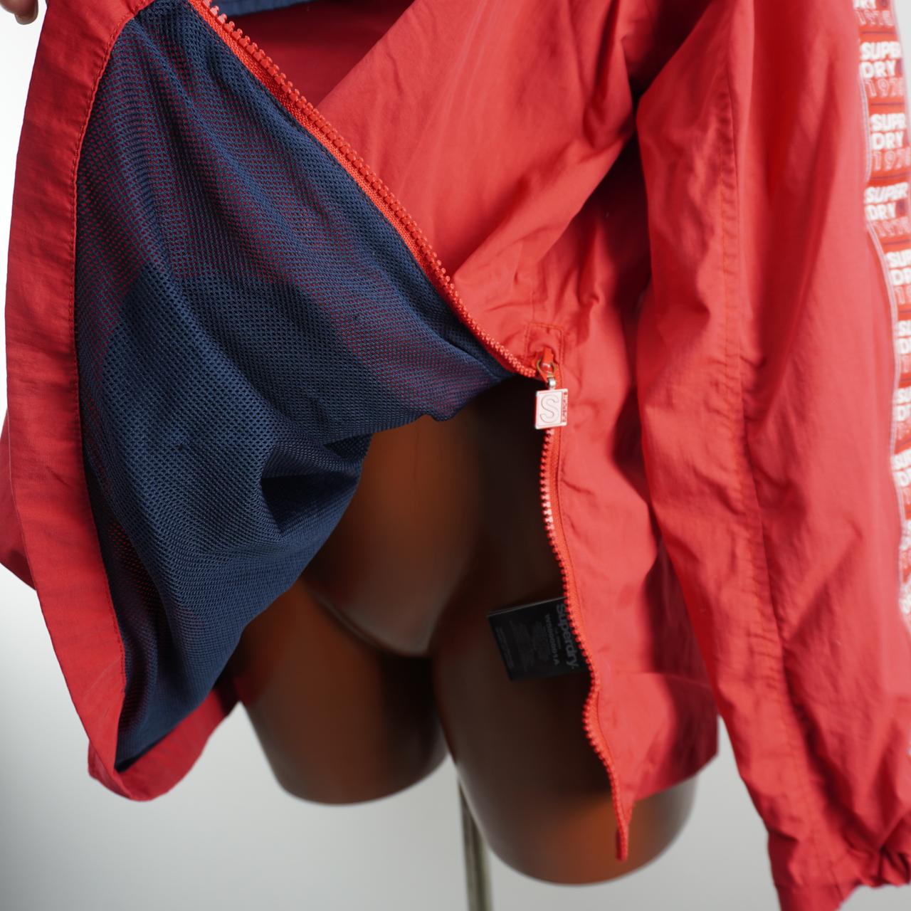 Chaqueta de mujer Superdry. Multicolor. XXL. Usada. En buen estado