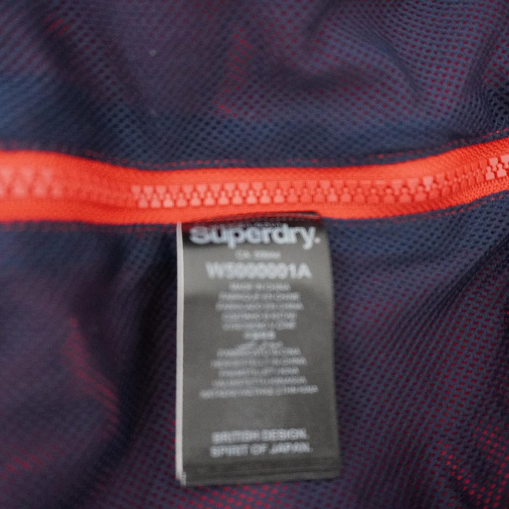 Chaqueta de mujer Superdry. Multicolor. XXL. Usada. En buen estado