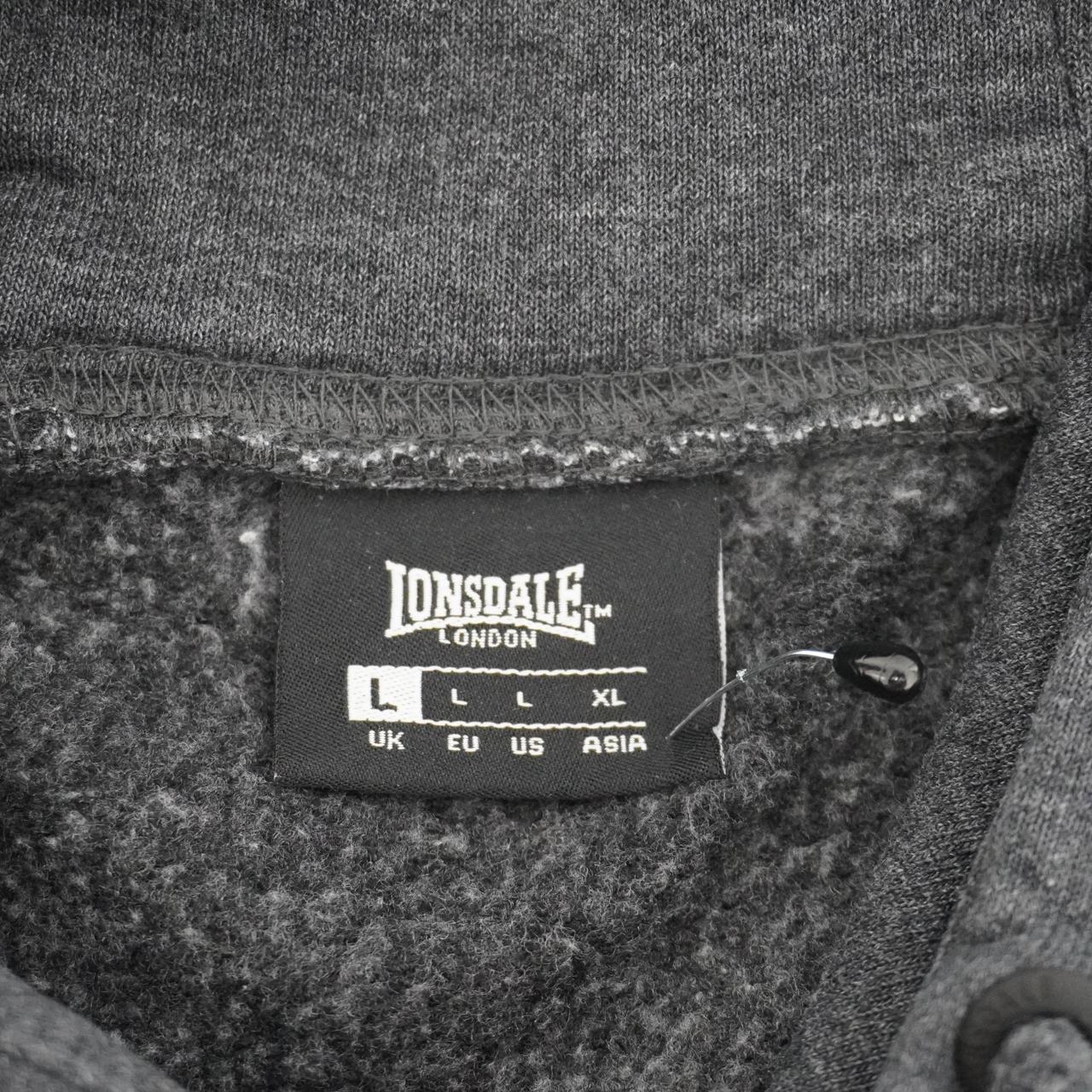 Sudadera con capucha de hombre Lonsdale. Negro. L.Usado. Bien