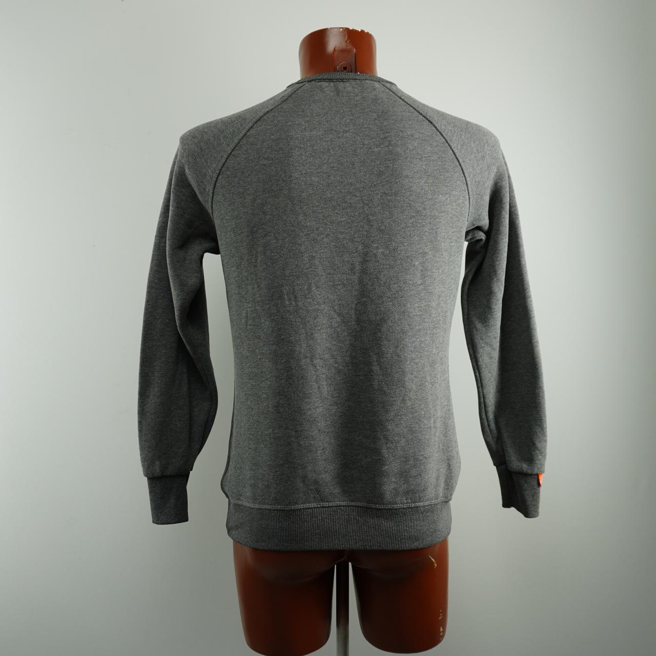 Sudadera de hombre Superdry. Gris. Talla S. Usada. Buena calidad