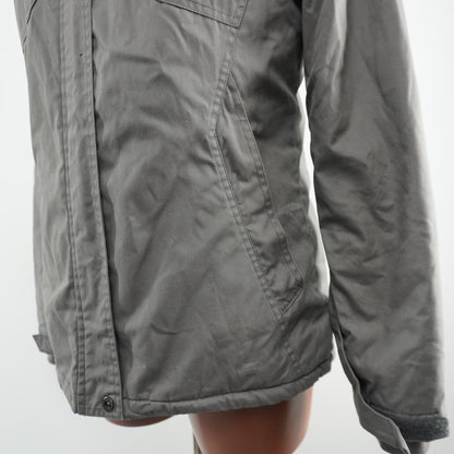 Parka de mujer Ragwear. Gris. M. Usado. Bien